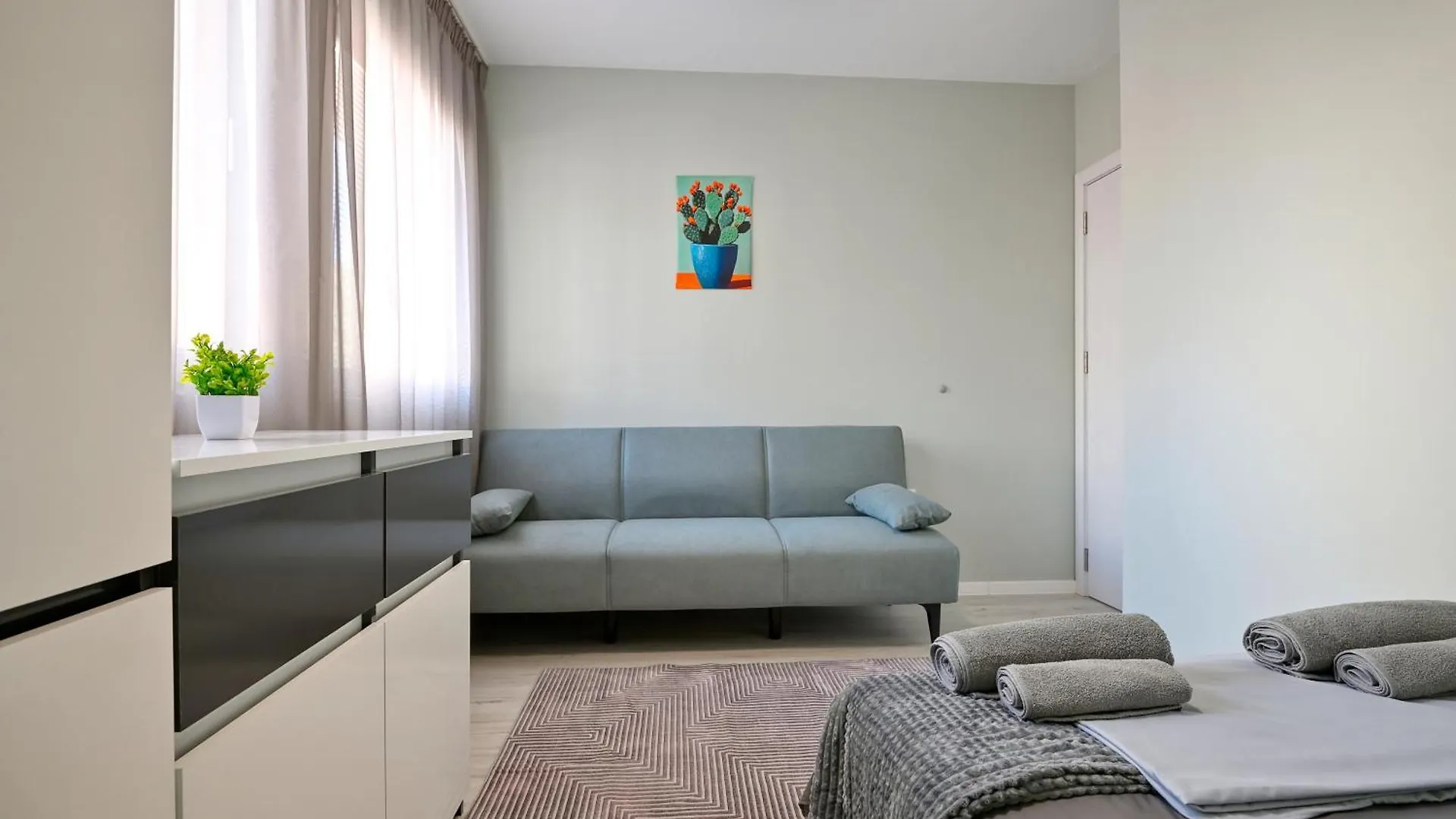 Modern Escape Apartment Varna